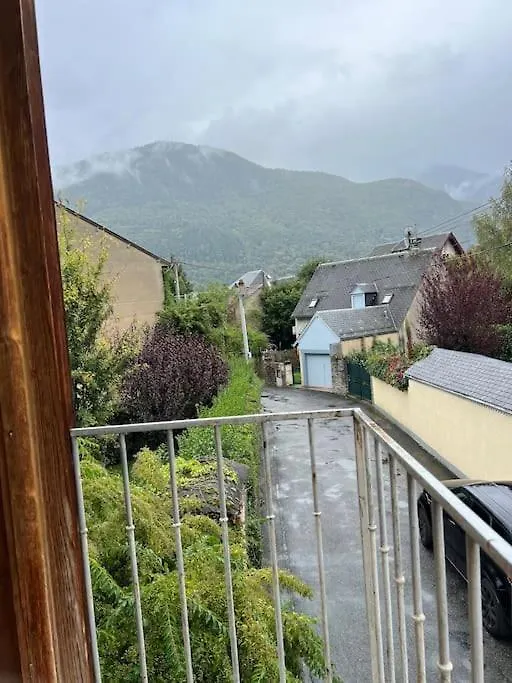 Le Chaleureux Luchonnais Lägenhet Bagnères-de-Luchon Frankrike